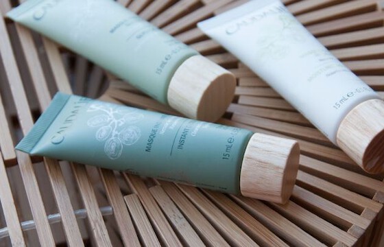 Hellenic Competition Commission fines a cosmetic company for preventing effective use of the internet through a total ban on the use of price comparison services following a settlement procedure*