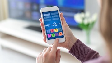 The French Competition Authority fines Apple 150 million EUR for abuse of dominant position in the mobile applications distribution sector